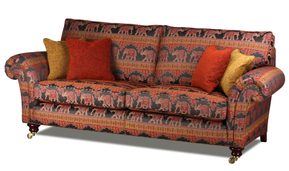 Baxter Country Style Sofa im Bezugstoff Ceylon Flame